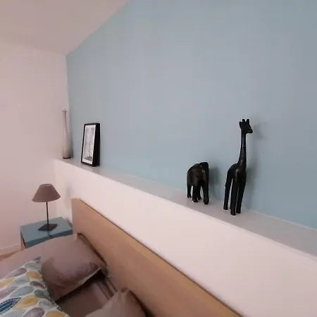 Centre Duplex Style Loft Apartment