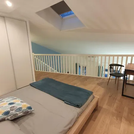 Centre Duplex Style Loft Apartment