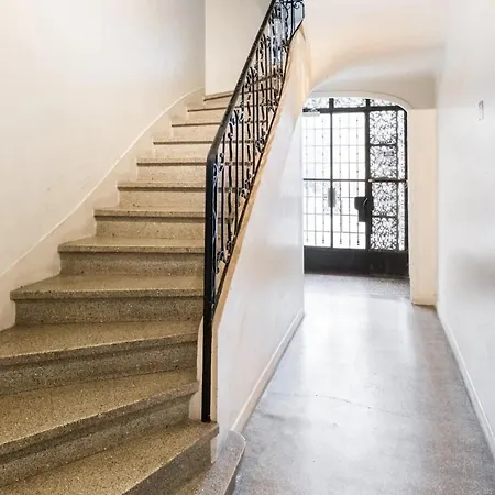 Centre Duplex Style Loft